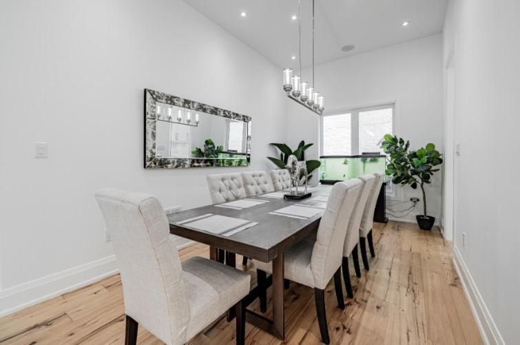 Executive Room In Toronto Next To Yorkdale Shopping Centre Eksteriør bilde